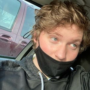 Meet your Posher, Benjamin